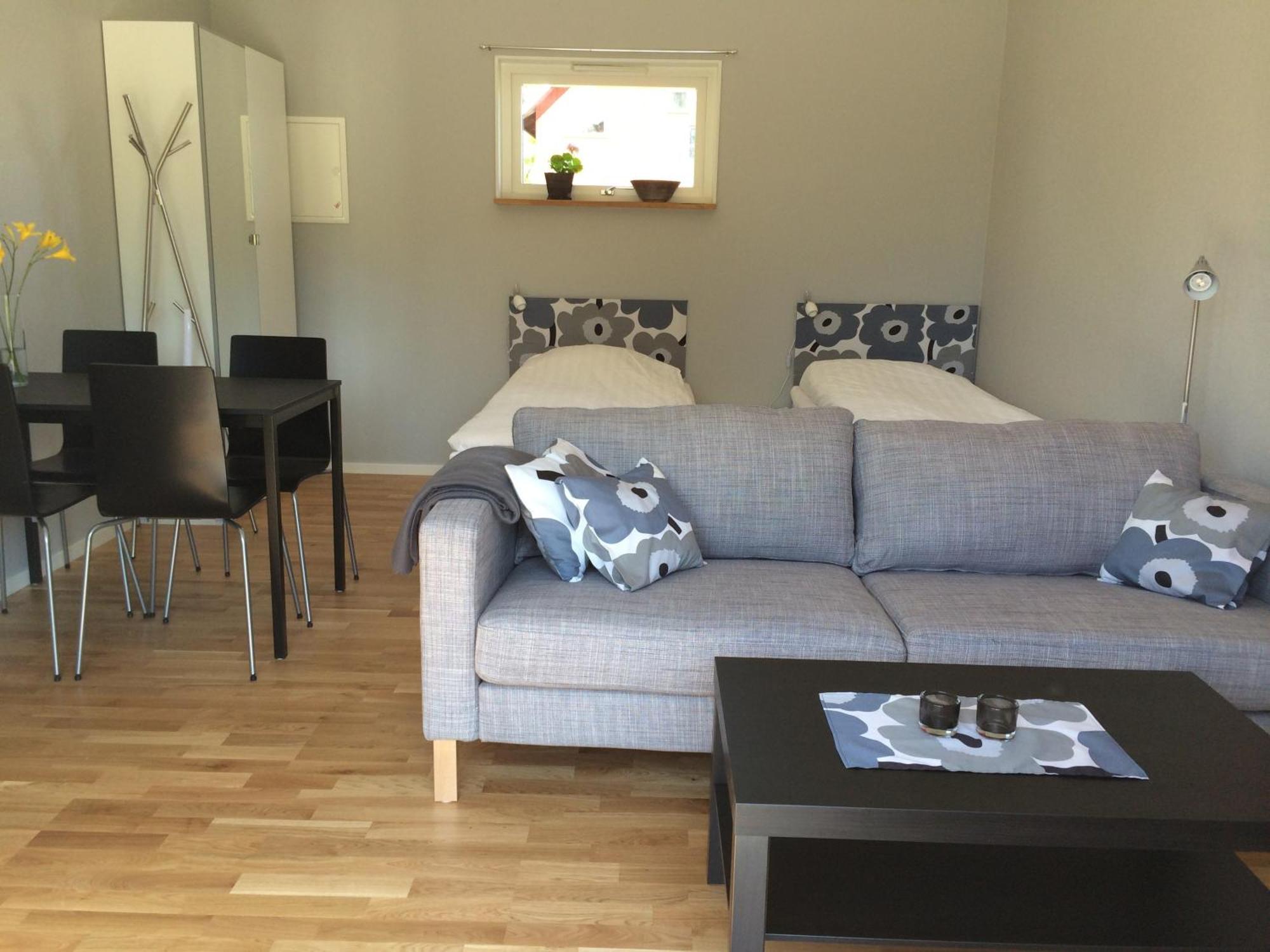 Ljungs Fem Rum Västergarn Habitación foto