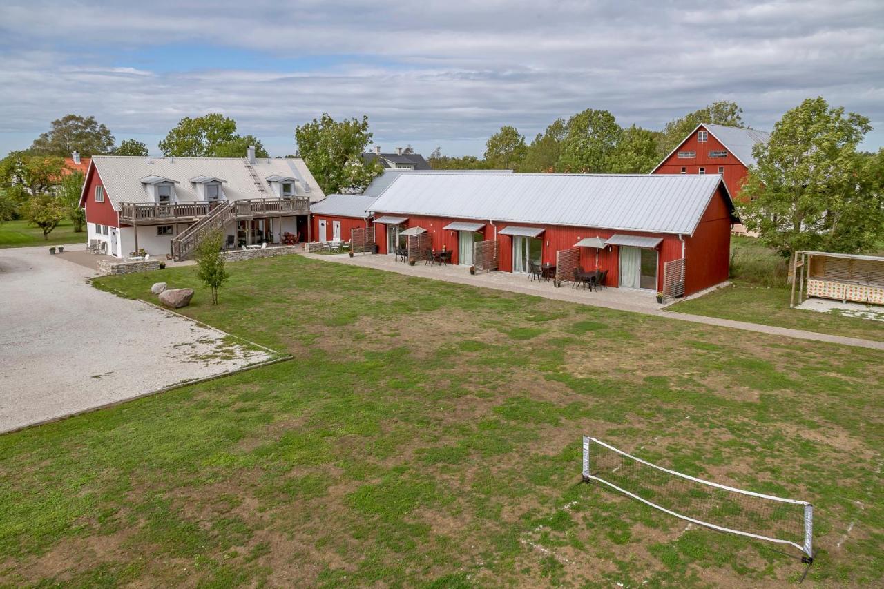 Ljungs Fem Rum Västergarn Exterior foto